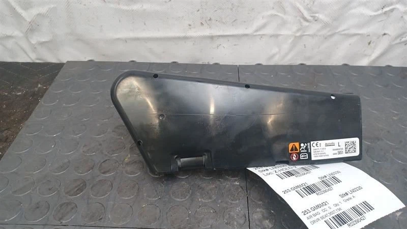 Bolsa de aire Cadillac XT4 2021 2390427 Foto 1 de 4