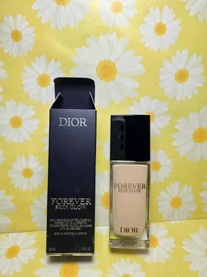 DIOR FOREVER SKIN GLOW 24H FOUNDATION 0N NEUTRAL / GLOW  1 Oz  New In Box - Image 1 of 4