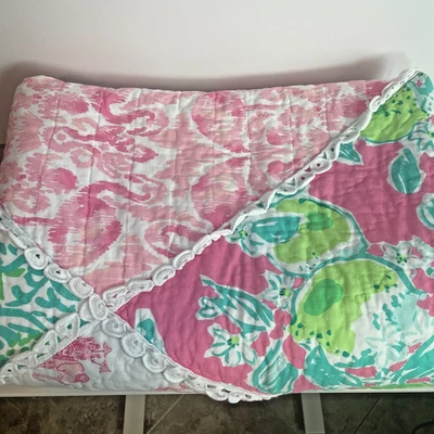 Pottery Barn Kids Lilly Pulitzer Party Patchwork Bazaar Elephant Full Quilt Set - Image 1 of 4