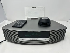 Sistema de música Bose Wave AM/FM reproductor de CD reloj con control remoto y panel de control - PROBADO - - Imagen 1 de 20