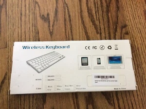 Nuevo teclado inalámbrico todavía en plástico - Imagen 1 de 8