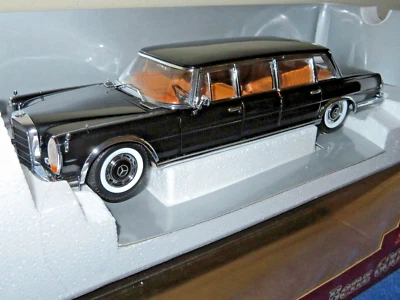 SUN STAR 1966 MERCEDES-BENZ 600 BLACK 1:18 OPENING HOOD & DOORS - Image 1 of 4