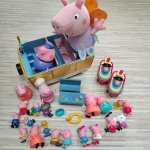 Peppa Pig riesiges Konvolut Spielzeug 21 Figuren und Zubehörteile Konvolut Auto Boote - Bild 1 von 14