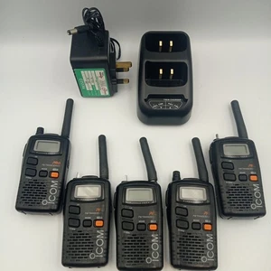 5 x Icom IC-4088SR PMR446 Walkie Talkies with Twin Charger - Power Tested Spares - Picture 1 of 13