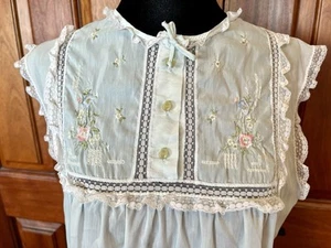 Vtg Barbizon Nightgown S Retro Romantic Cottagecore Embroidered Style- Mildred - Picture 1 of 10