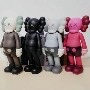 KAWS FIGURE (MESSAGE FOR STYLE) - Picture 1 of 4