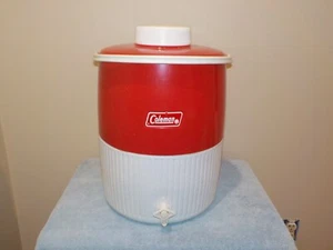 Vintage Coleman 2 Gallon Red & White-Water Cooler Jug W/Lid & Cup Dated 8 77 - Picture 1 of 12