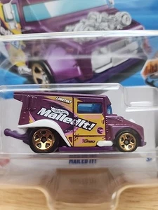 2025 Hot Wheels 1:64 HW Metro Mailed It! (Treasure Hunt) - Picture 1 of 4
