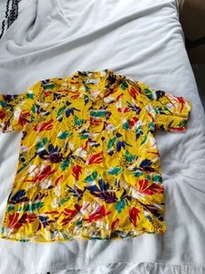 Vintage Islander Shirt Mens Yellow Hawaiian 70s 80s- Needs To Be Cleaned - Picture 1 of 3