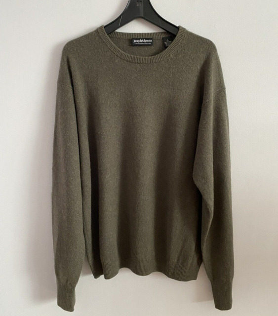 Louis Vuitton Jubilee Men's Cashmere Sweater Auction