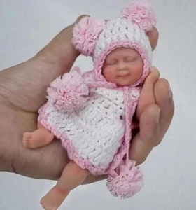 4.5" 13cm Mini Reborn Doll Children Anti-Stress Full Body Silicone - Picture 1 of 2