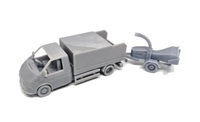 WPD OO Gauge Van and Woodchipper Model Railway Scenery