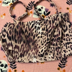 Smoothed Reality Square Neck Yitty Bodysuit Medium Animal Print NWT - Picture 1 of 12