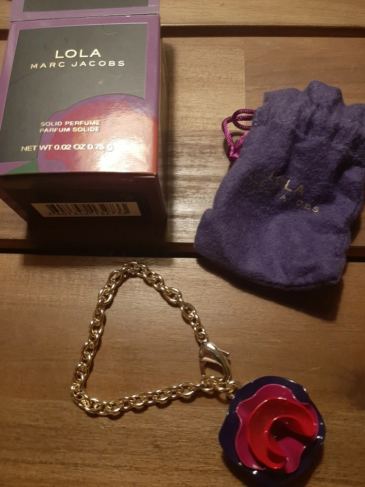 Marc Jacobs❤Lola❤ 0,75g Solid Perfume Armband ❤überall ausverkauft❤extravagant❤ - Bild 1 von 1