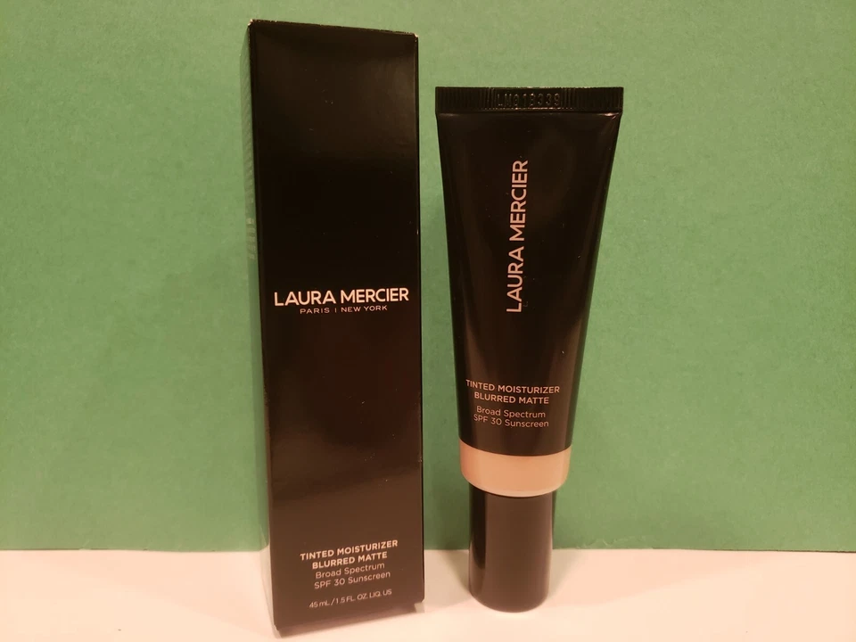 Laura Mercier Tinted Moisturizer Blurred Matte BS SPF 30 1C Cameo 1.5 Fl Oz - Image 1 of 1