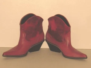 Donald Pliner Julisa Red Leather Suede Cowboy Ankle Boots Booties 6 - Picture 1 of 1