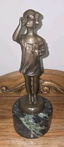 Bronze Skulptur Statue Mädchen bläst Blasen von Crizaro Marmorsockel Vintage - Bild 1 von 8