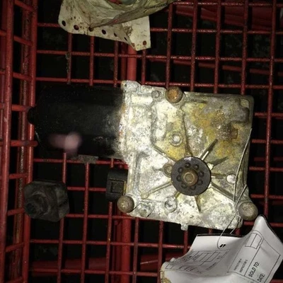 MOTOR LIMPIAPARABRISAS CENTURY 97 98 99 00 01 02 03 04 05 Foto 1 de 4