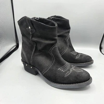 Botas Sundance Etta para mujer 7,5/38 negras al tobillo de cuero con tachuelas Foto 1 de 4