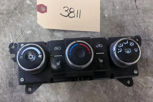 2007-10 Chevrolet Equinox Climate Control Unit Heater Ac Temperature Hvac #3811 - Picture 1 of 2