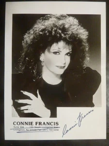 Connie Francis † 2025, Autogrammfoto ca. 13x18 cm (von 1994) - Bild 1 von 2