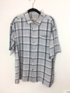 Tommy Bahama Large Mens Blue Plaid 100% Silk Camp Shirt Shirt Sleeves - Picture 1 of 7