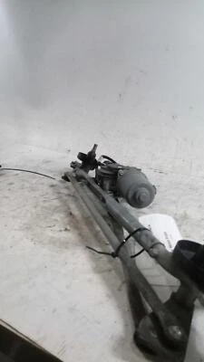 2018-2020 Buick Regal Wiper Motor OEM 39122787 Used 120K Mileage White - Изображение 1 из 4