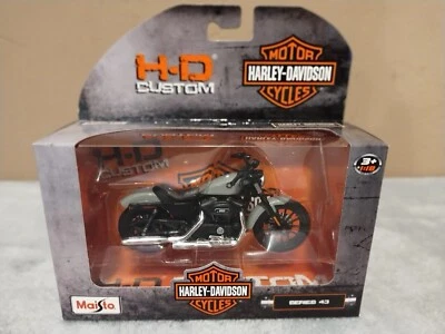 2022 SPORTSTER IRON 883 HARLEY DAVIDSON MOTOCICLETA MAISTO SERIES 43 MODELO 1/18 - Imagem 1 de 4