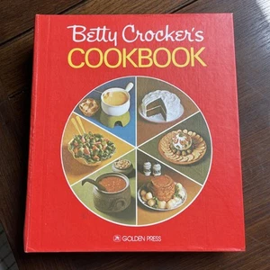 Betty Crocker's Cookbook 1976 5-Ring Binder Red Pie Cover Vintage - Imagen 1 de 18