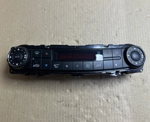 A2118300685 A2118304585 MERCEDES BENZ W211 CLIMATE CONTROL PANEL GENUINE NEW - Picture 1 of 11