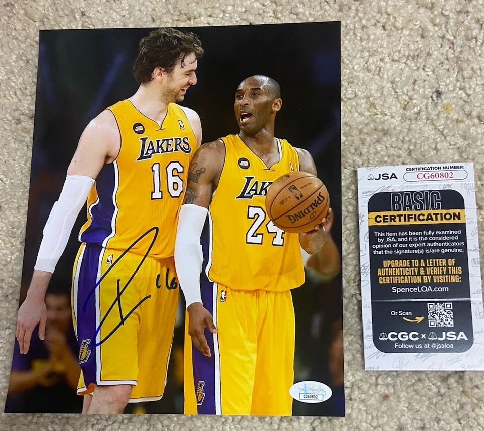 Foto autografiada firmada por Pau Gasol 8x10 de los Lakers Kobe Bryant certificado de autenticidad JSA Foto 1 de 1