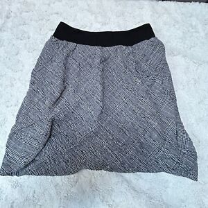 Cynthia Ashby Women's A-Line Mini Plaid Skirt Elastic Wide Waist Gray Small NWT