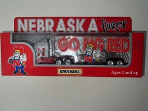 1997 UNIVERSITY OF NEBRASKA HUSKERS "GO BIG RED" FOOTBALL Tractor Trailer-MB - Picture 1 of 7