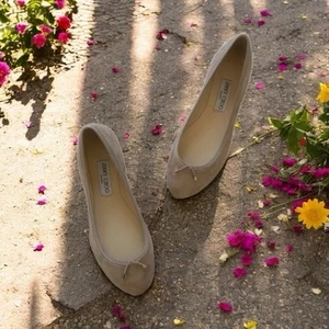 Jimmy Choo Jennie Suede Ballet Flats Size 38.5 $525 - Picture 1 of 5