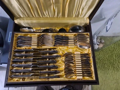 70-teiliges Silberbesteck (100er) Solingen   - Bild 1 von 2