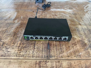 NETGEAR GS308P 8-Port Gigabit Ethernet Network Switch Hub Internet Splitter POE - Bild 1 von 5