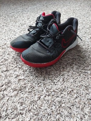 Talla 11 - Nike Kyrie Flytrap 2 EP Bred Foto 1 de 4