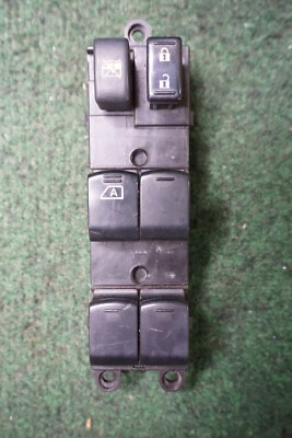 Interruptor de ventana Nissan Versa 2007 2008 2009 2010 OEM 80961EL11A Foto 1 de 4