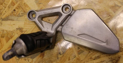 Clavija reposapiés delantero izquierdo honda cb 650 f 2014 2015 2016 2017 2018 2019 Foto 1 de 2