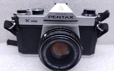 Cámara Asahi Pentax K1000 con lente SMC Pentax-M 50 mm 1:2 [sin probar] #99 Foto 1 de 4