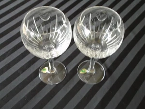 C-981 2 Waterford Crystal Millenium Love Balloon Wine Goblets with Heart Motif - Picture 1 of 5