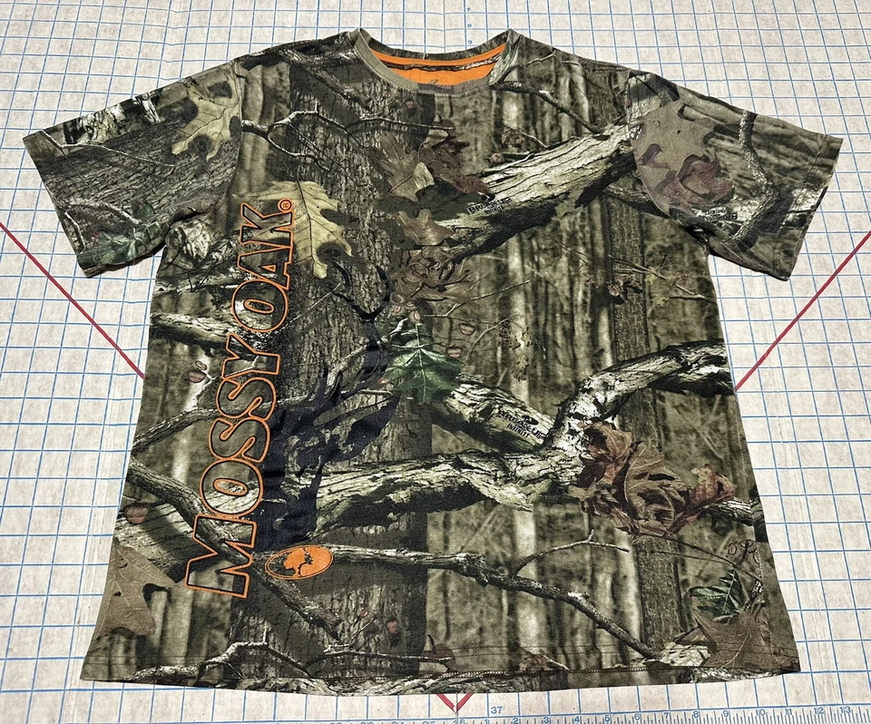 Vintage Realtree Camo T Shirt Men's Large  BreakUp Faded - Image 1 of 4