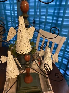 Set Of 3 Metal Angels with Moving Wings Ornaments, Shabby Farmhouse Cottage - Picture 1 of 4