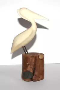 Vintage John Perry Pelican Sculpture on Driftwood Coastal Decor CK1 - Picture 1 of 8