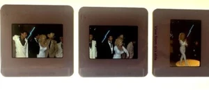 SET BESTEHEND AUS 3 FARB-35-mm-Foto-Dias STRASS PREMIERE DOLLY PARTON STALLONE - Bild 1 von 4