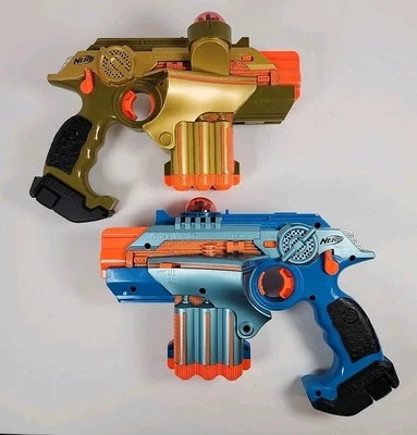 (Como está, para peças/reparo) Nerf Phoenix LTX Lazer Tag Guns azul e dourado 2008 Tiger - Imagem 1 de 4