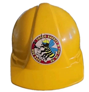 Cappello rigido vintage Tosco Avon raffineria con decalcomanie di sicurezza e adesivo di emergenza... - Foto 1 di 6