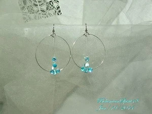 ARTISAN HANDCRAFTED TURQUOISE CZECH GLASS BEADS HOOPS PIERCED HANGING EARRINGS - Picture 1 of 3