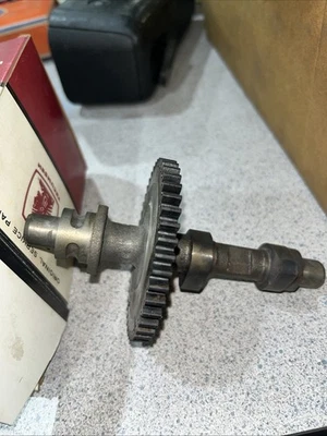 Tecumseh Engine 35990 Nos Camshaft - Image 1 of 3