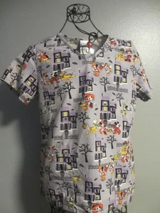 Disney Damen Peeling Top Gr. S Halloween und Pocket Monster Scrub - Bild 1 von 7